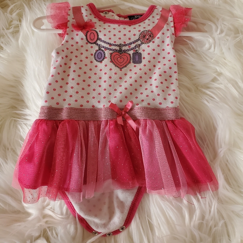 DDG Darlings dress with bloomer built in 0-3 mths